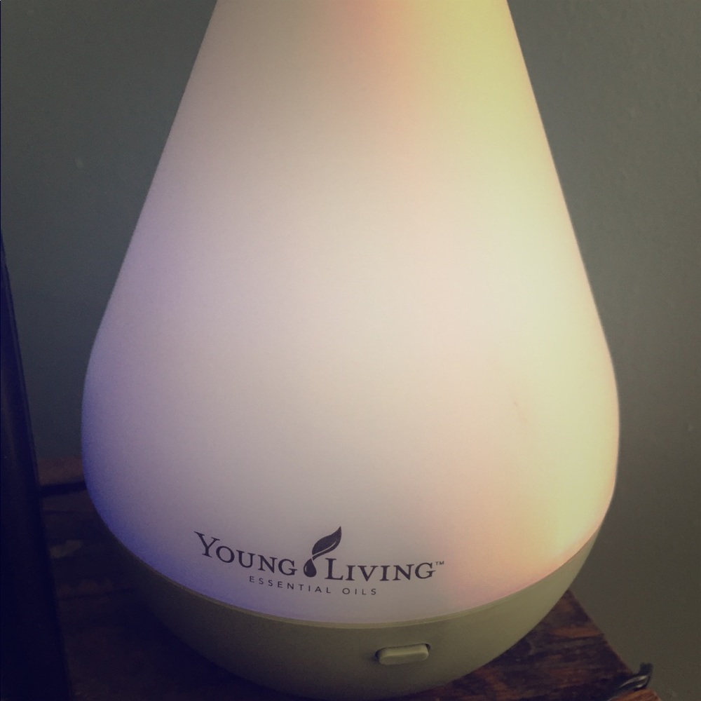 Young living essential oil diffuser